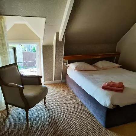 Maison De Charme Au Vivier-sur-mer Avec Terrasse Privee Casa vacanze